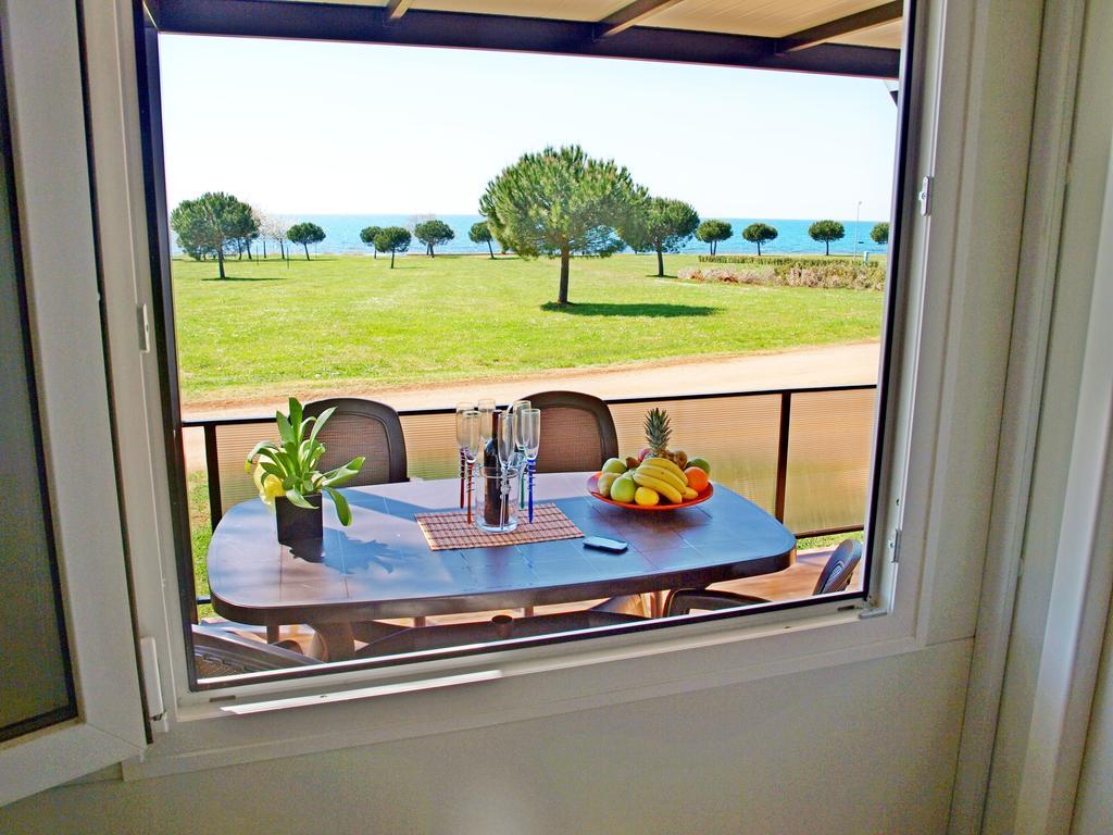 Camping Adria Mobile Home Park Umag Oda fotoğraf